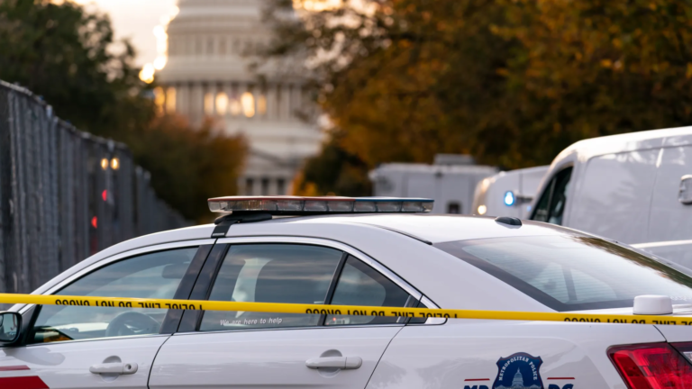 Man arrested at Capitol with Molotov