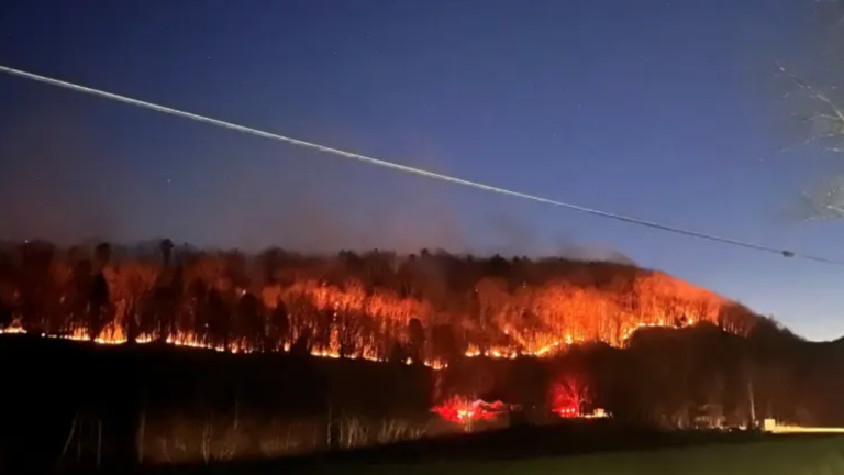 wildfires erupt near North Carolina