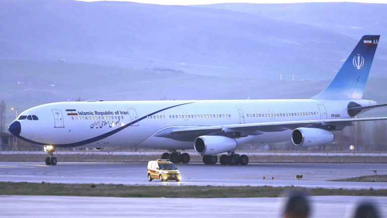 Iranian government plane in Oman