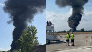 Airplane crashed London airport
